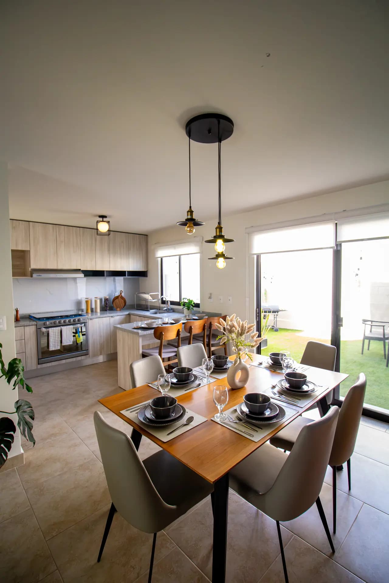 Casa de 4 Recámaras con Recámara en Planta Baja · 121 m² — foto 3