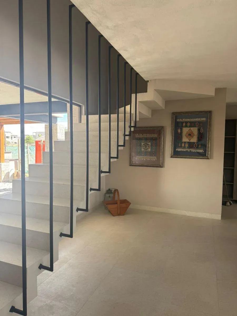 Casa Nueva Amueblada 350 m² · San Miguel de Allende · 3 Recámaras — foto 2