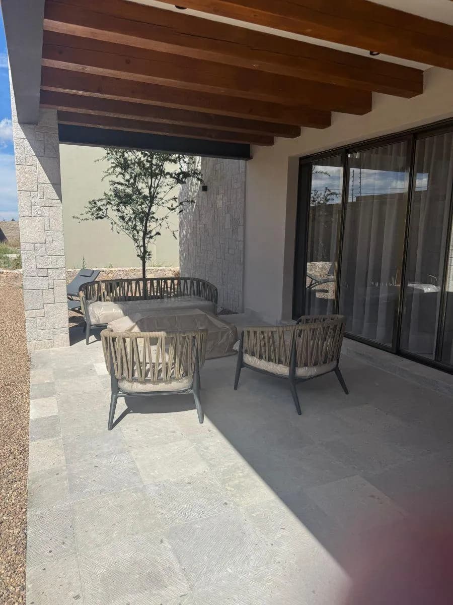 Casa Nueva Amueblada 350 m² · San Miguel de Allende · 3 Recámaras — foto 3