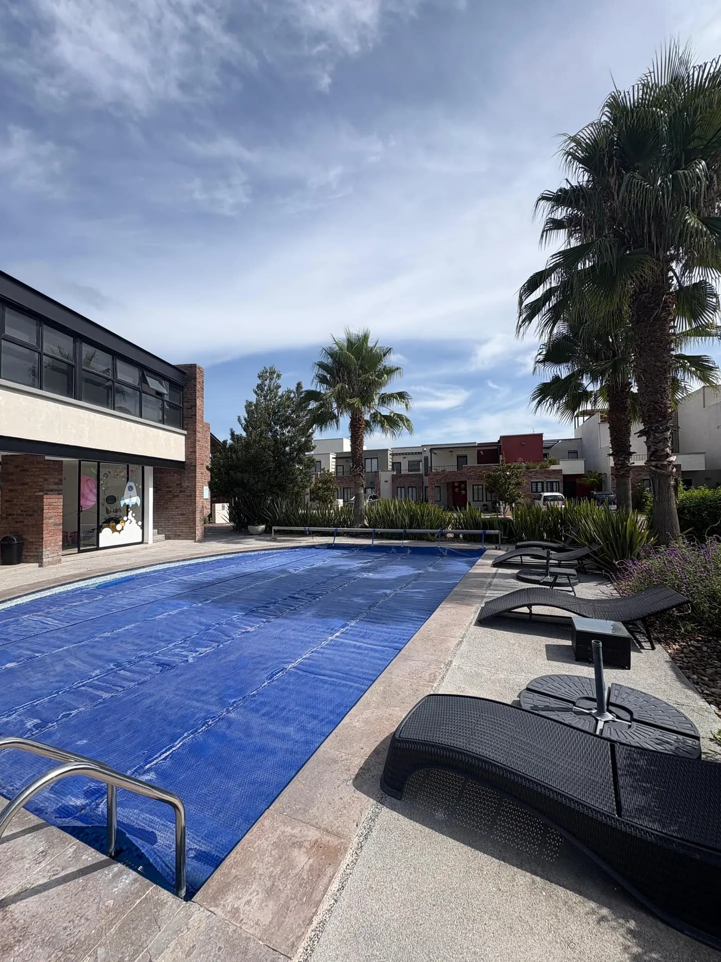 Residencia con Doble Altura y Roof Top — foto 18