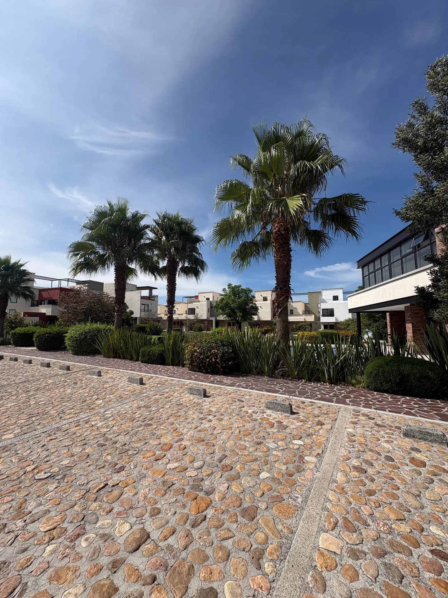 Residencia con Doble Altura y Roof Top — foto 24